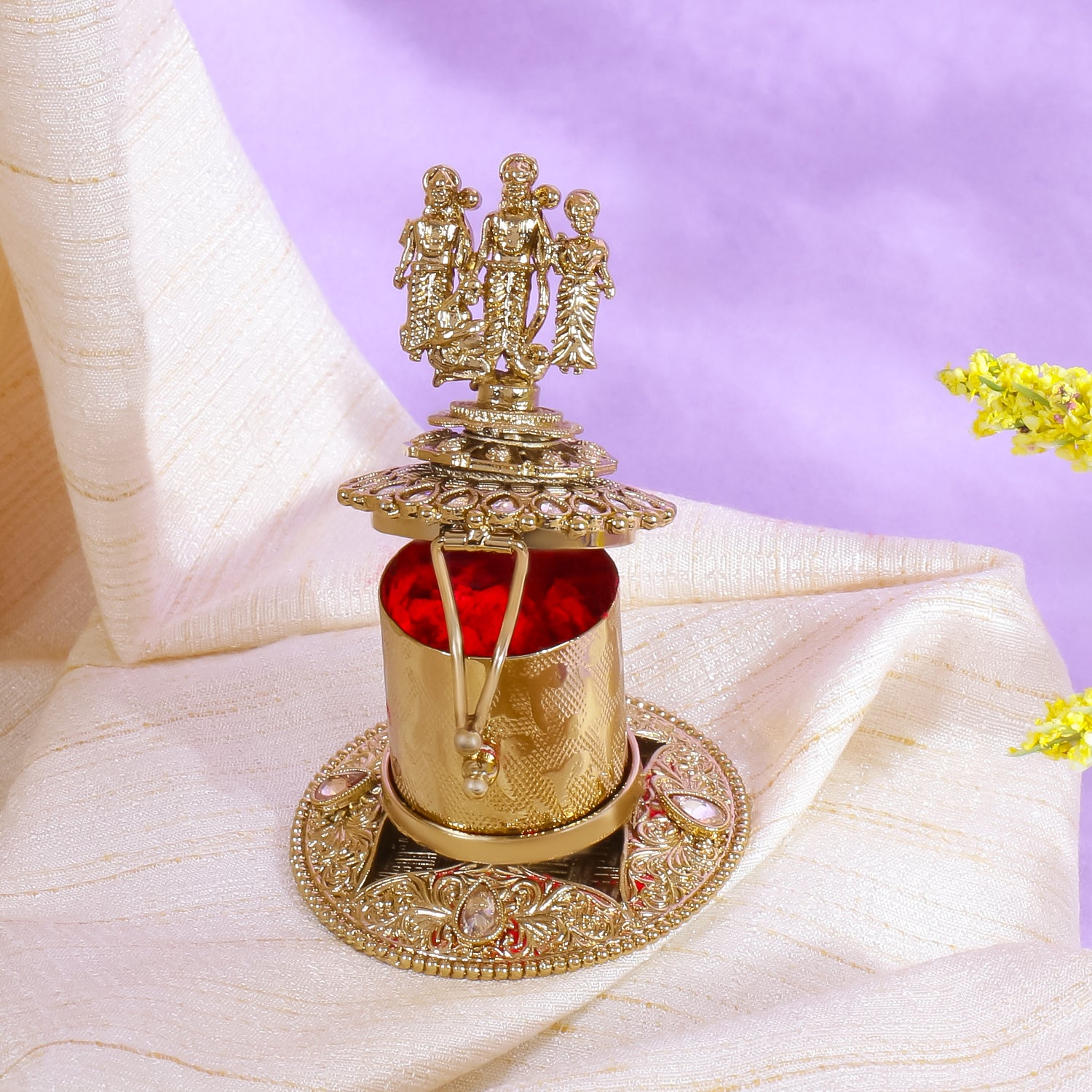 Itrani Divine Heritage Sindoor Box with Reverse American Diamonds