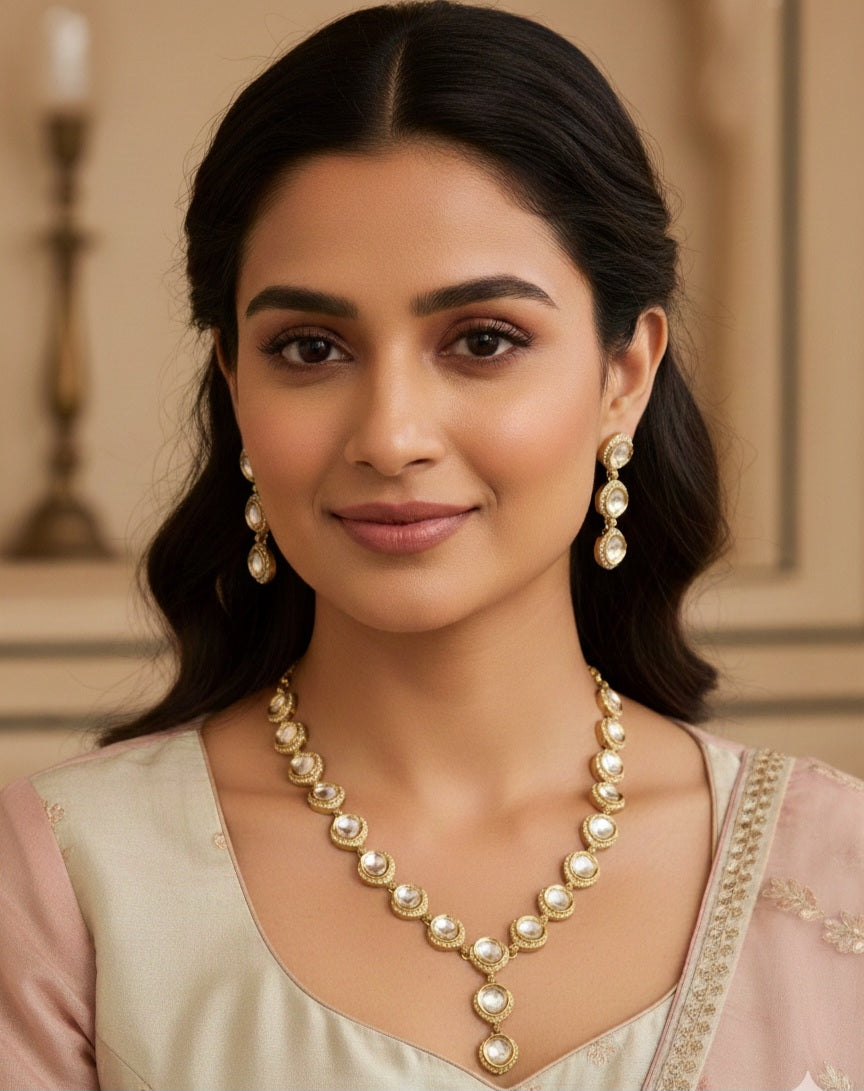 Itrani Sparkle Charm Kundan Necklace Set – Brass Finish with Anti-Tarnish Polish