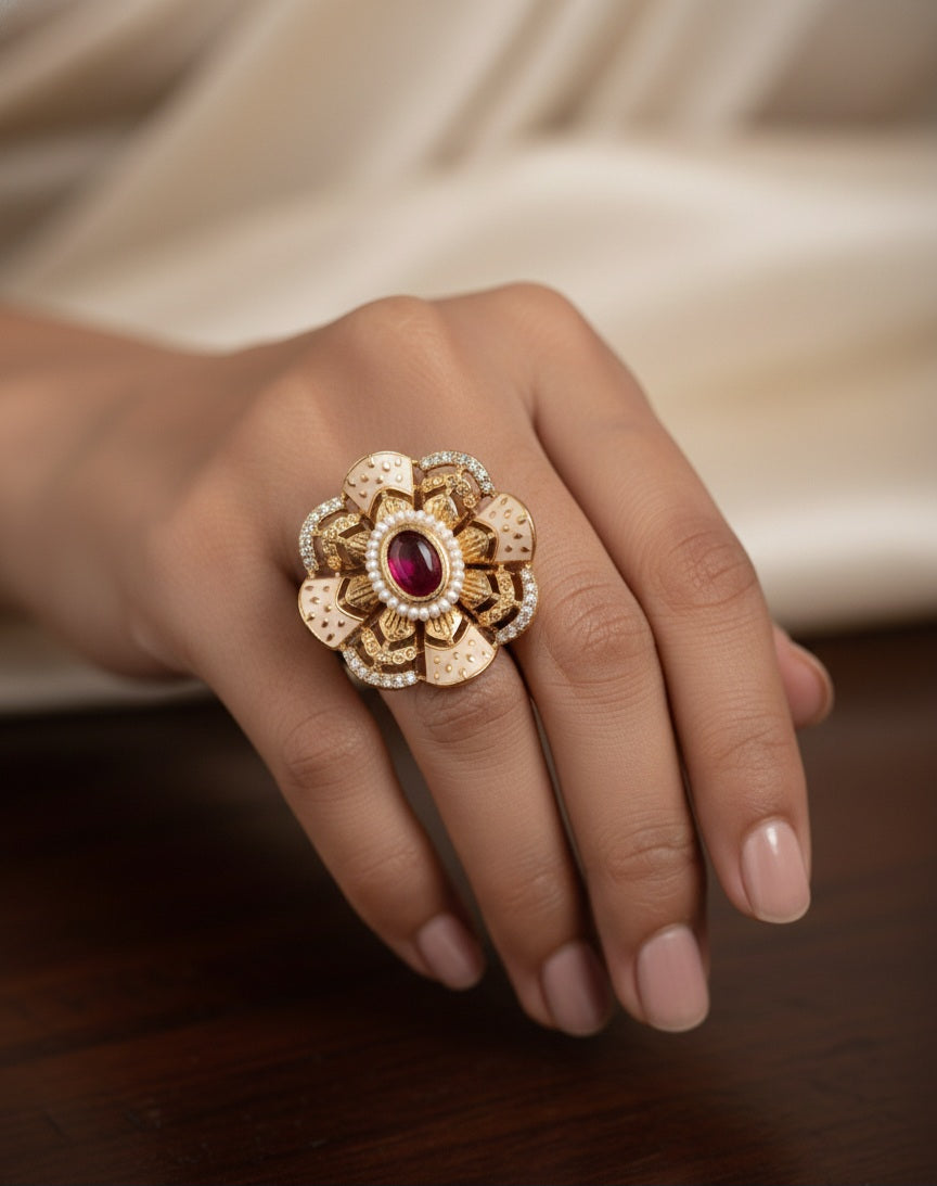 Itrani Zehra Antique Floral Ring – Adjustable Brass Ring with Rani Stone & Pearl Detailing