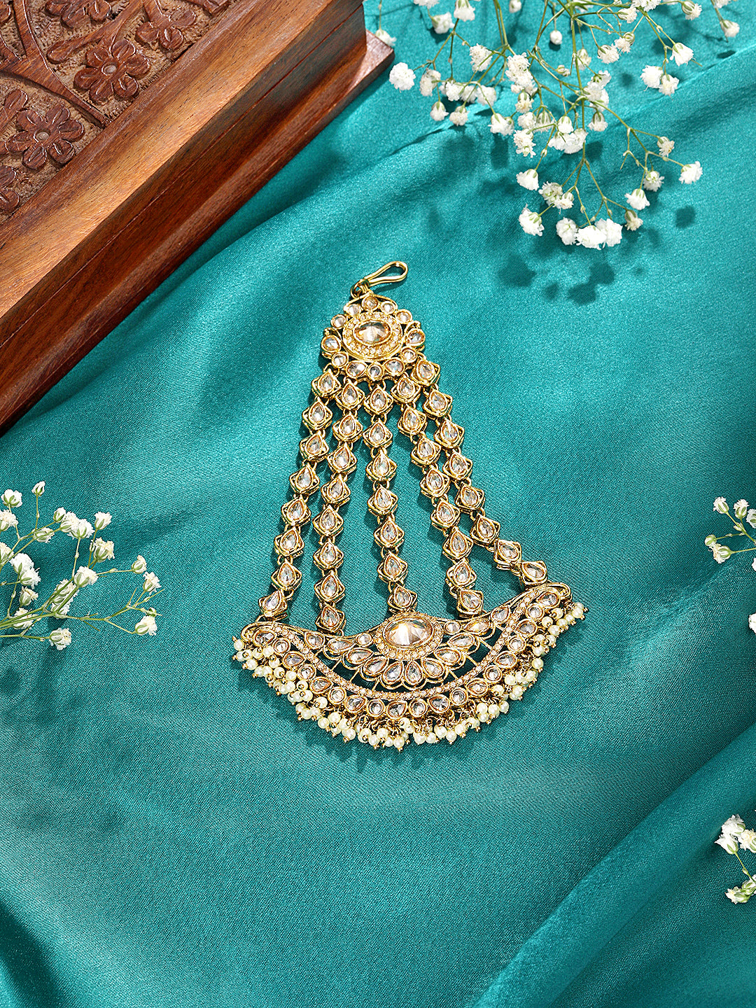 Itrani Royal Chand Passa – Reverse AD Stone Side Tikka in Antique Bras