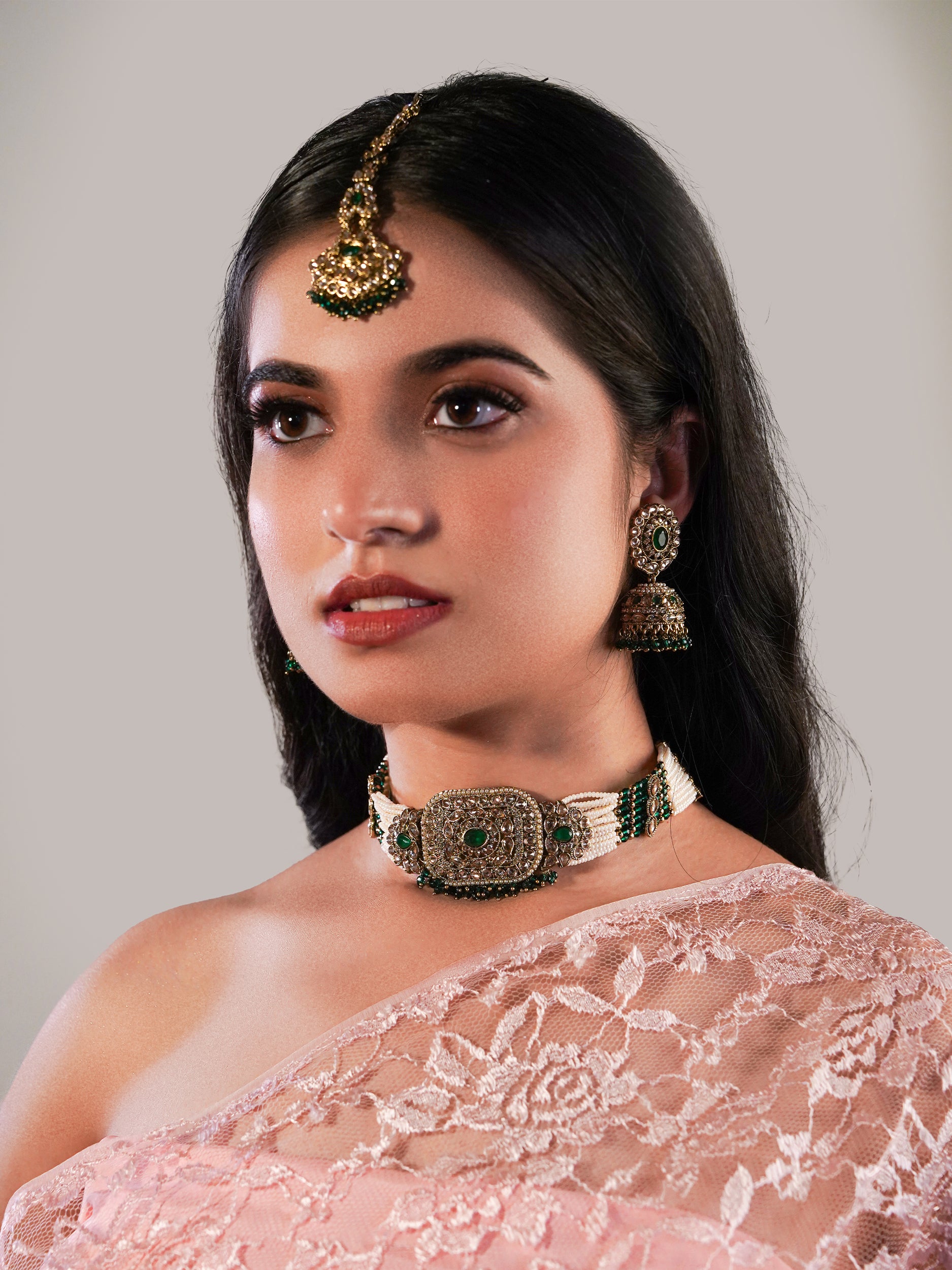 Itrani Emerald Pearl Choker Necklace Set