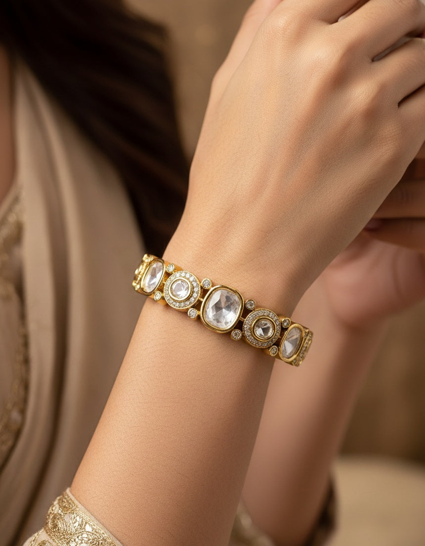 Itrani Ethereal Glow Moissanite Brass Bracelet – Anti-Tarnish Designer Bracelet with Moissanite Stones for Party & Festive Wear
