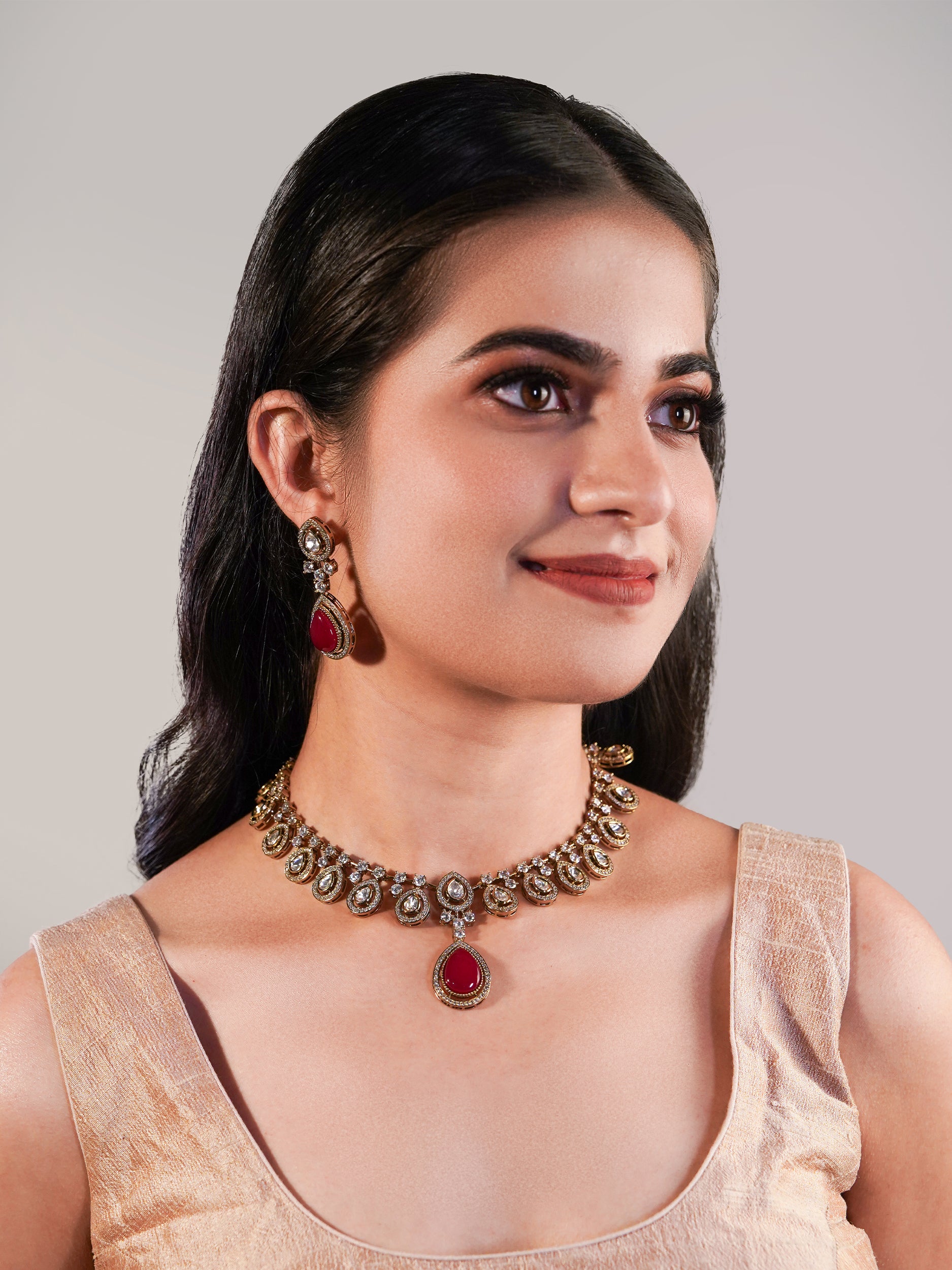 Itrani Ruby Elegance Necklace Set