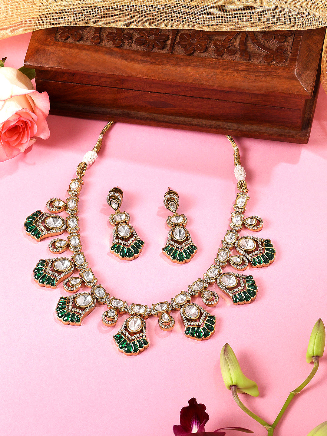 Itrani Ishya Green Fan Motif Necklace Set – Clear Polki Stone Choker in Brass Finish