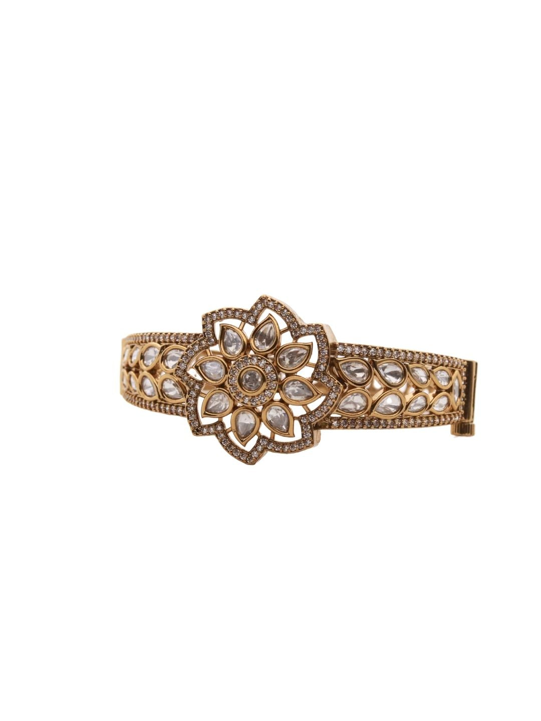 Itrani Lotus Glow Polki Kada Jewelry Set