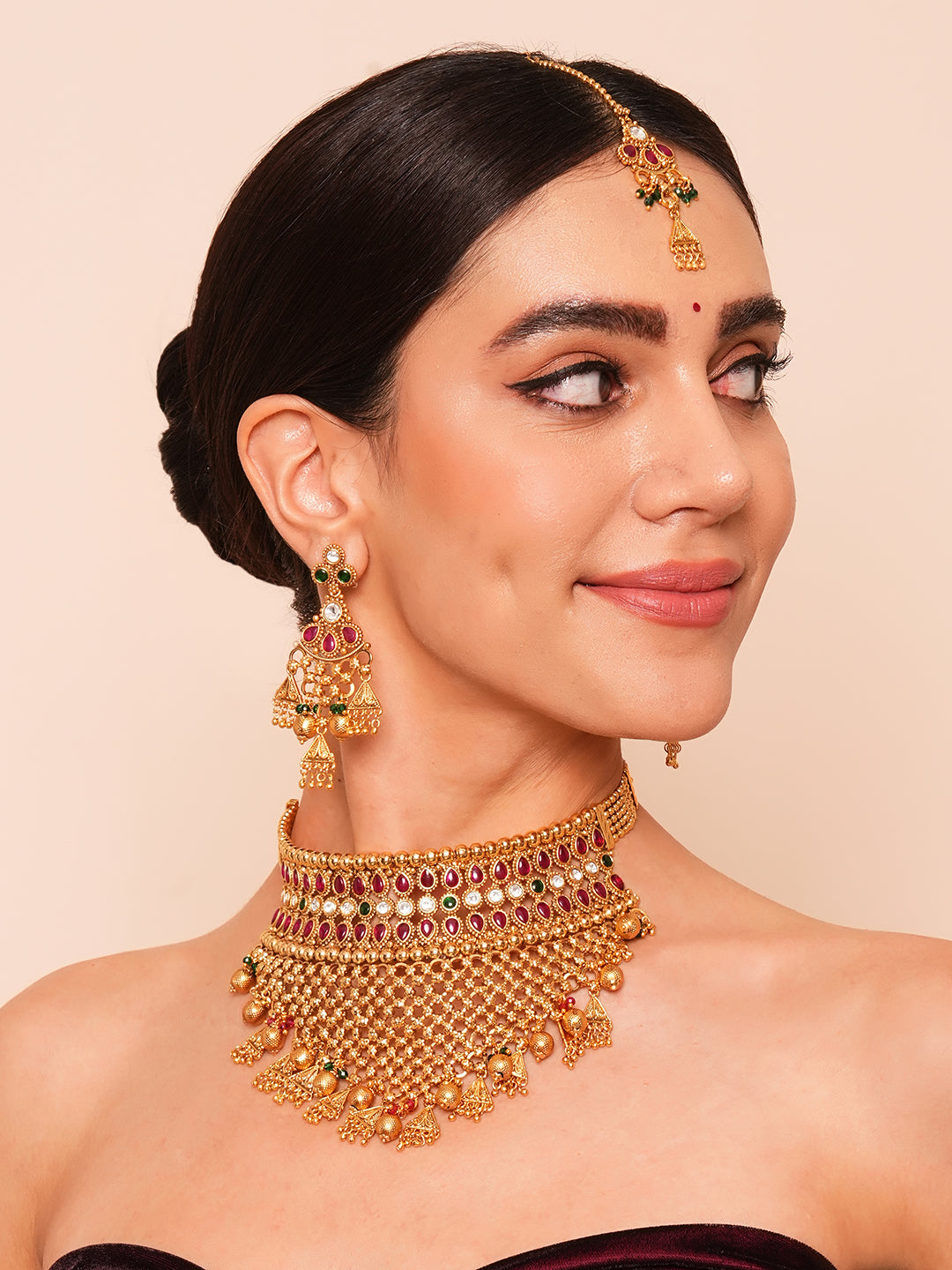Itrani Rajwadi Net Design Gold Choker Set