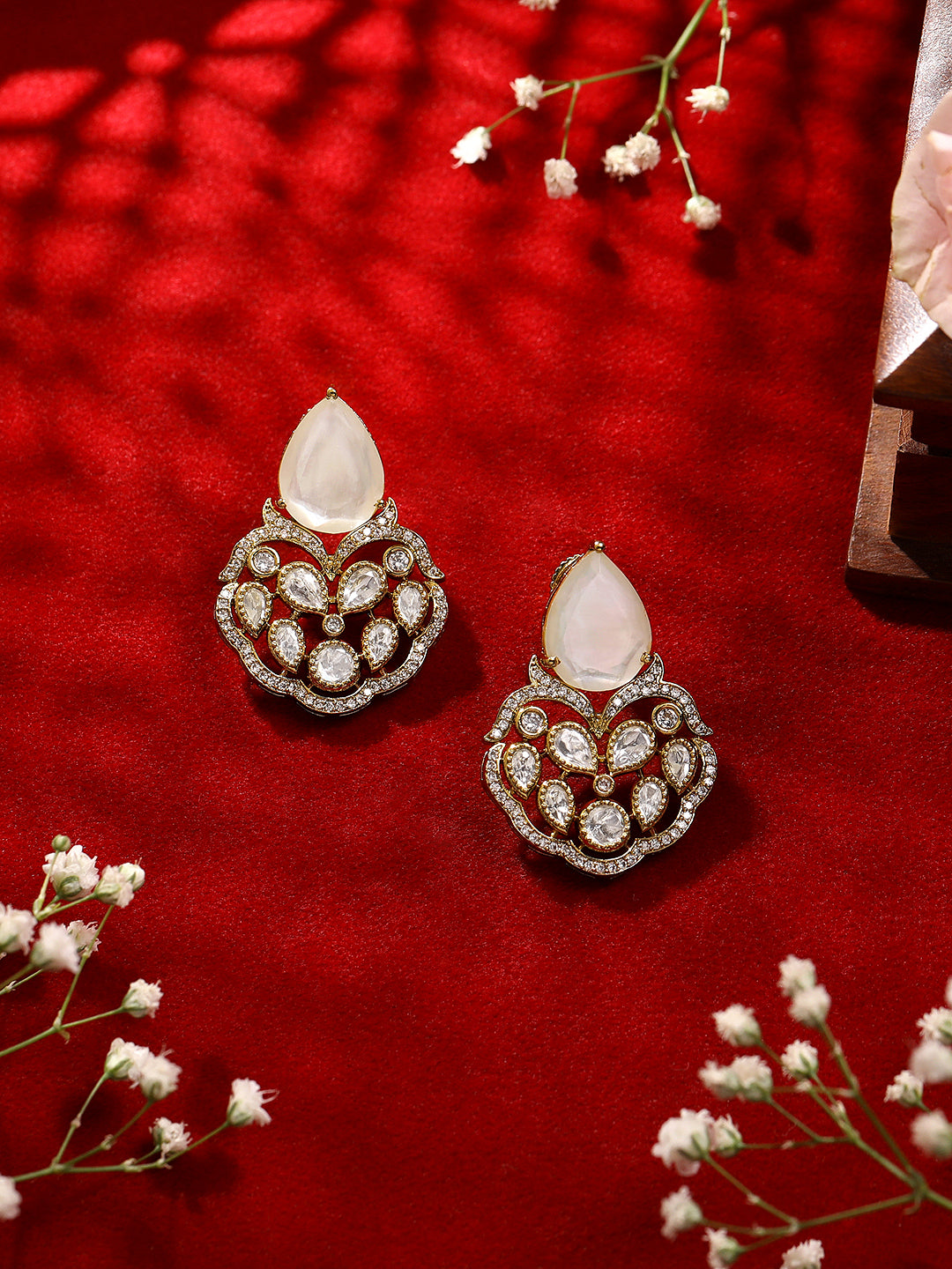 Itrani Moonlit Grace White Uncut diamond Style Antique Brass Earrings