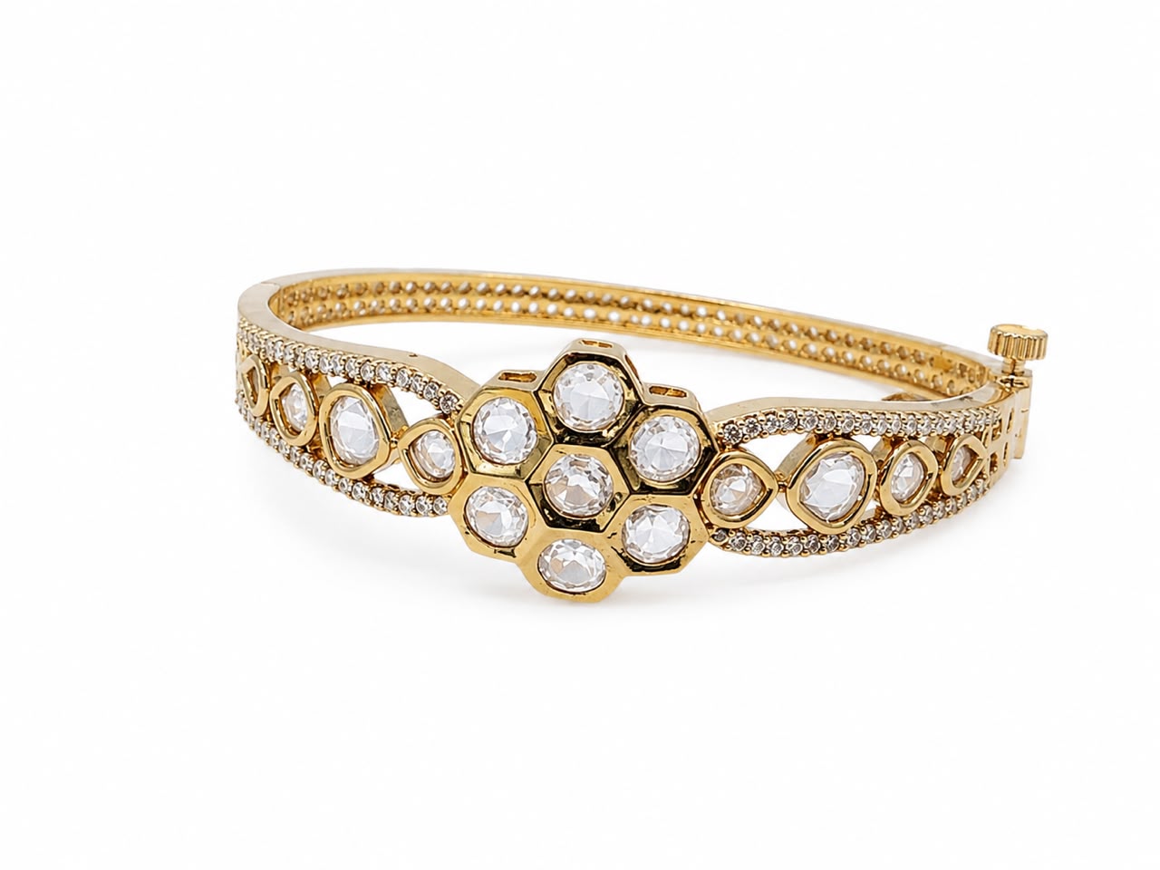 Itrani Aarohi Anti-Tarnish Brass Bracelet