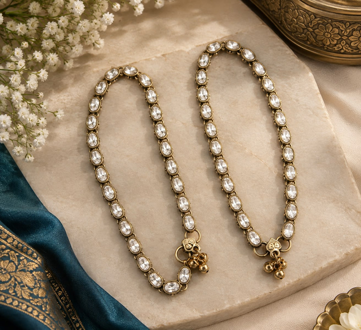 Itrani Noor Oval Stone Ghungroo Anklets (Pair)