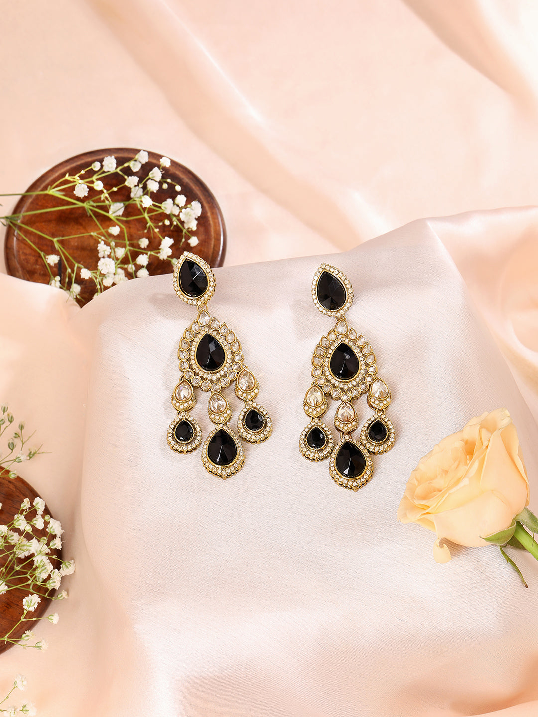 Itrani black beauty stone with reverse AD
