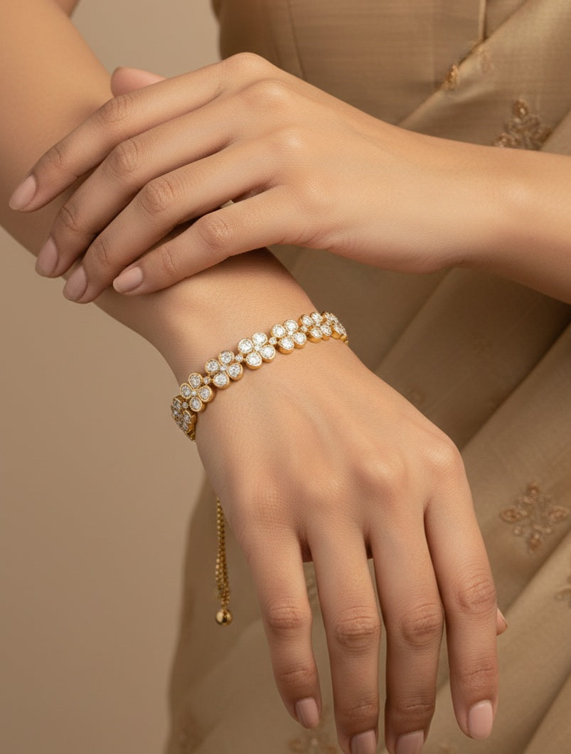 Itrani  Floral Charm Adjustable Clear Polki Stone Bracelet