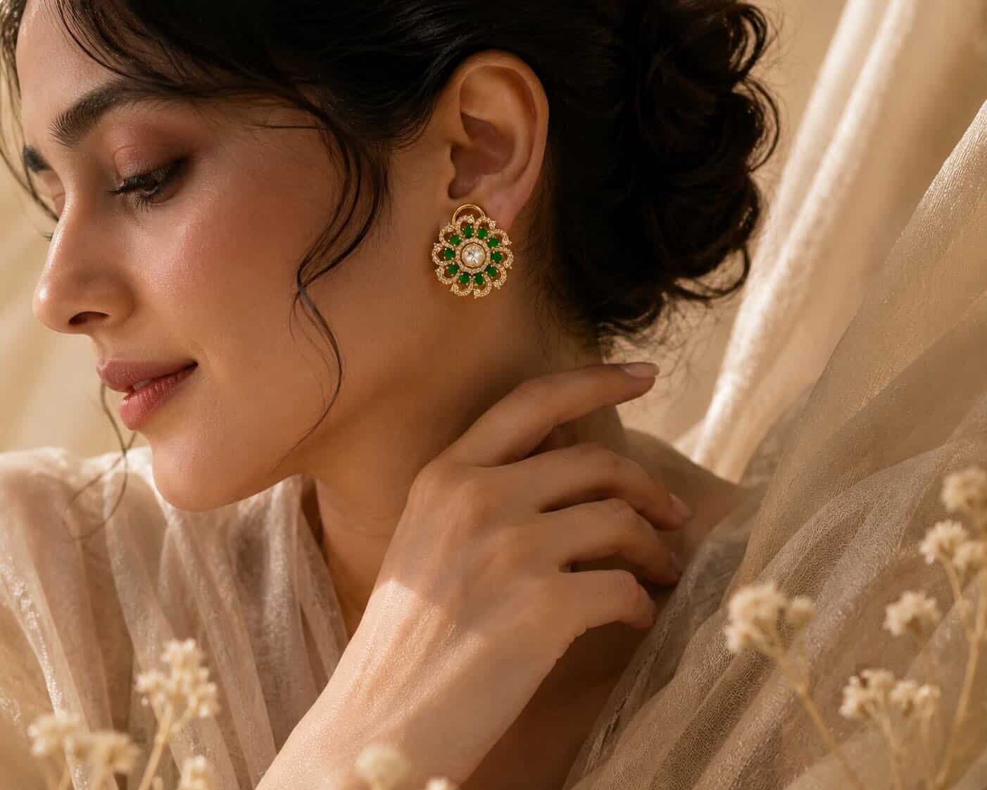 Itrani Elegant Swirl Crystal Stud Earrings for Women