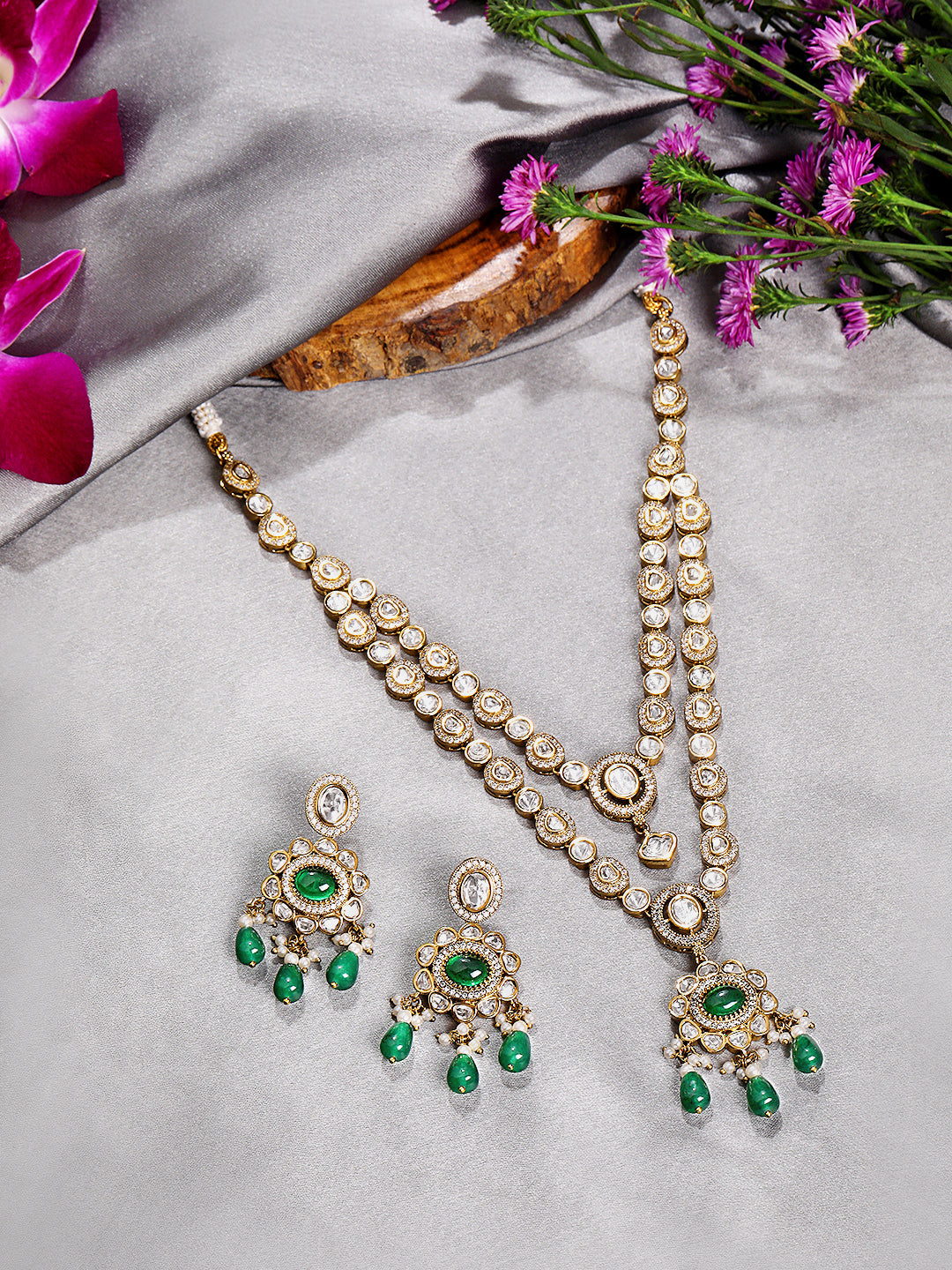 Itrani Noor Emerald Green Droplets with Emerald centre Stone Necklace Set – Dual Layer Antique Brass Finish