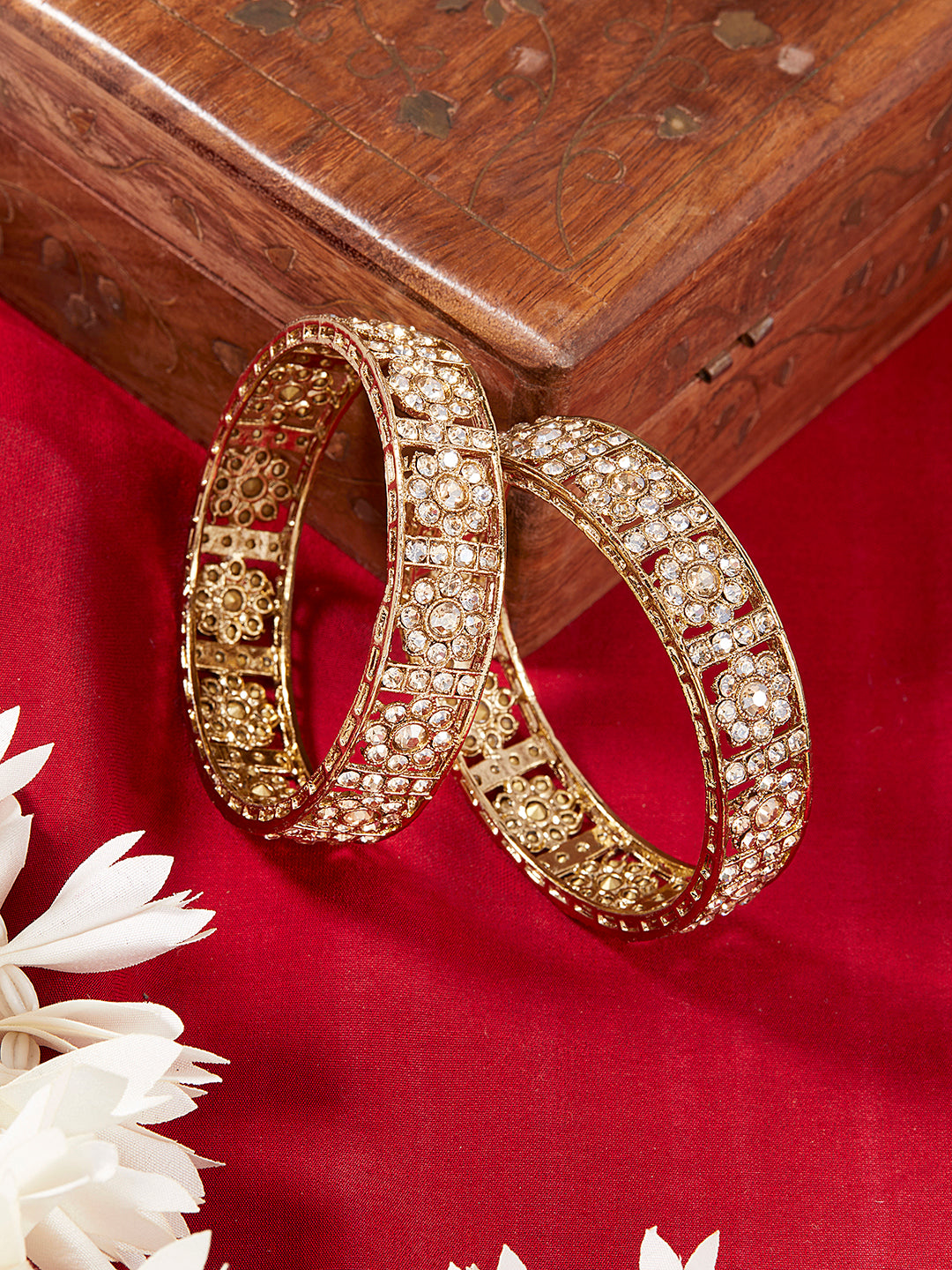 Itrani Golden Glow Chaton Stone Bangles