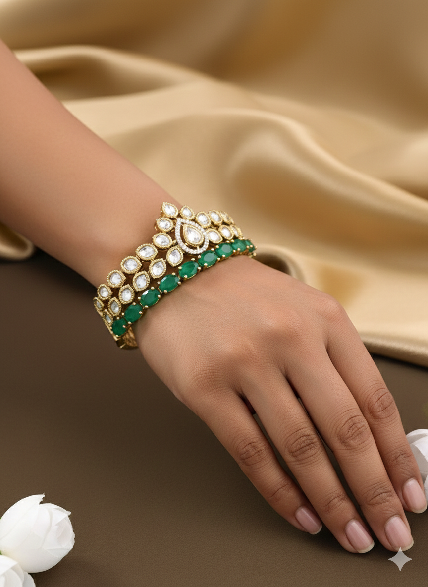 Itrani Luxe Emerald Uncut Diamond Brass Bracelet
