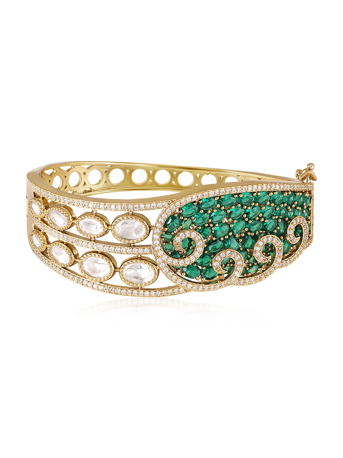 Itrani Royale Emerald with Uncut Diamond with Polki Stones Glam Statement Bracelet