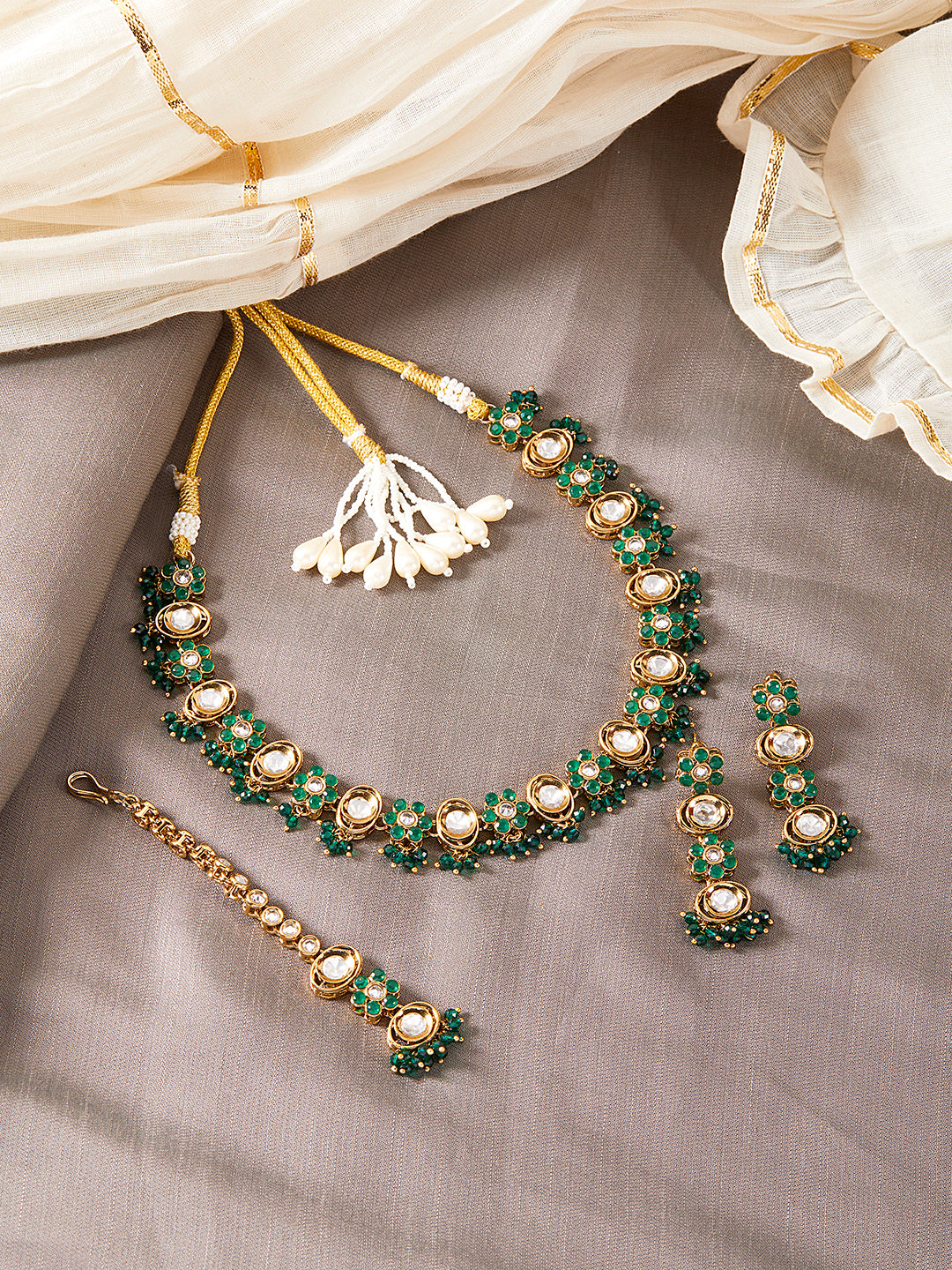 Itrani Mehndi Antique Emerald Polki Necklace with American Diamonds