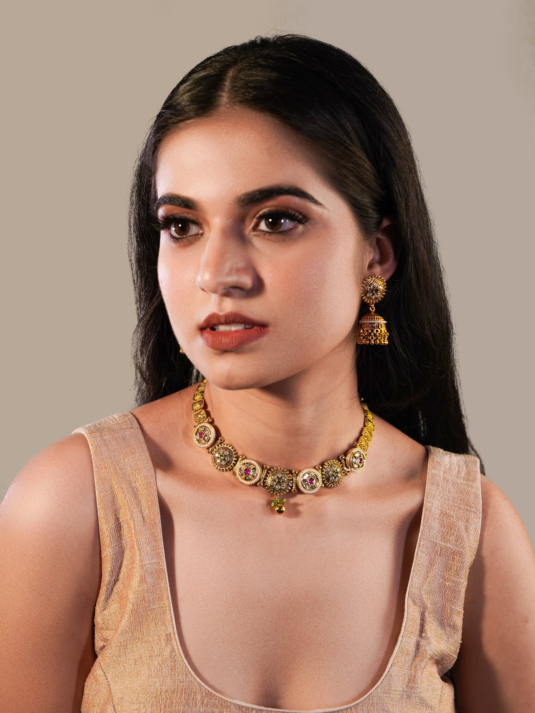 Itrani Vintage Glow Brass Necklace Set – Antique Gold Finish
