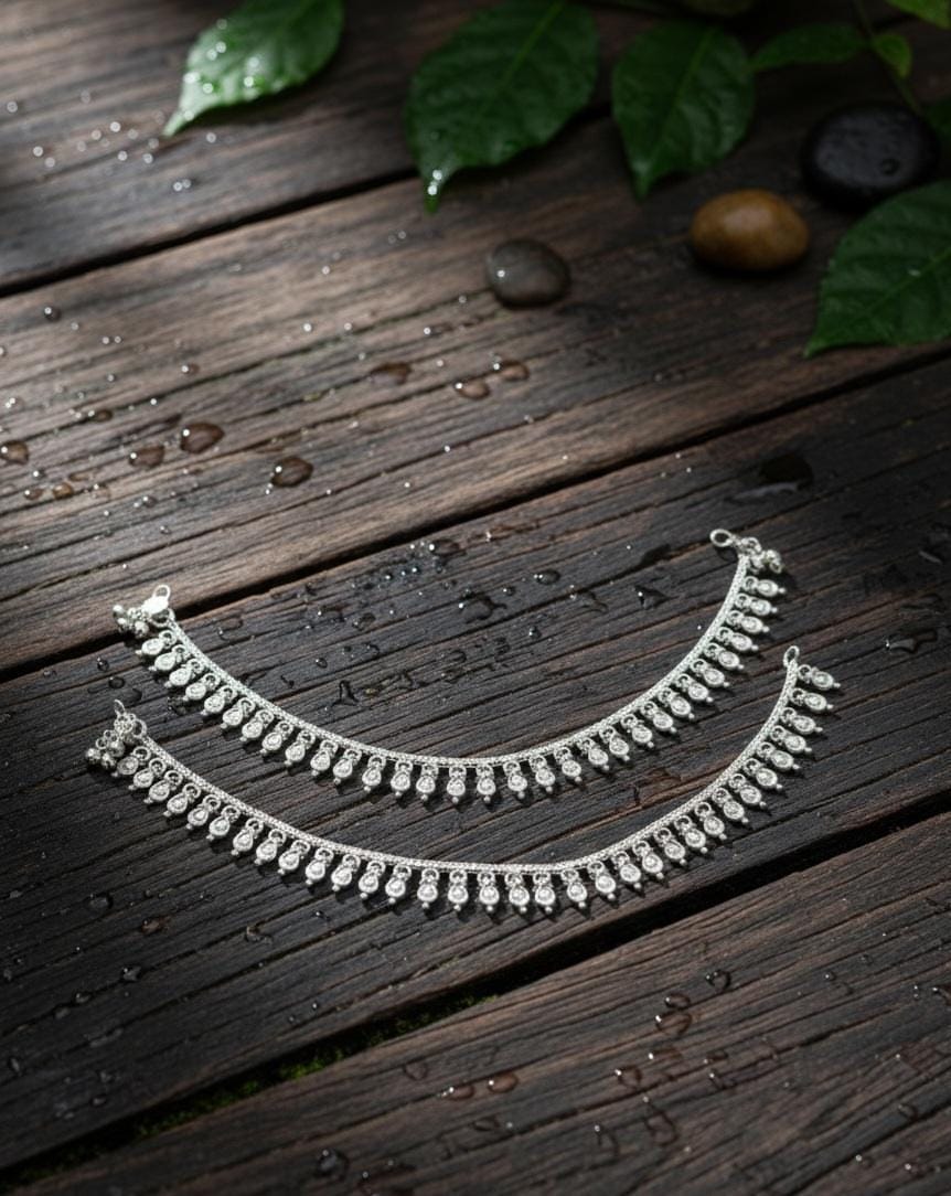 Itrani Elegant Silver Stone Rodium Finishing Anti-Tarnish Payal | Traditional Indian Anklet for Women