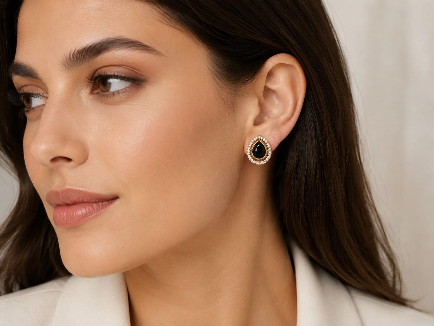 Itrani Grace Teardrop Crystal Studs