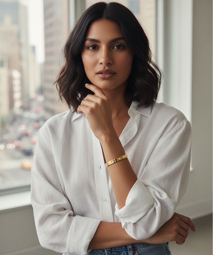 Itrani Elegant Gold-Plated Stone Studded style Bracelet – Everyday & Party Wear